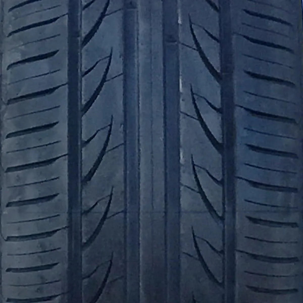 2 New All Season Ultra High Performance Tire 285/35ZR18 H867545