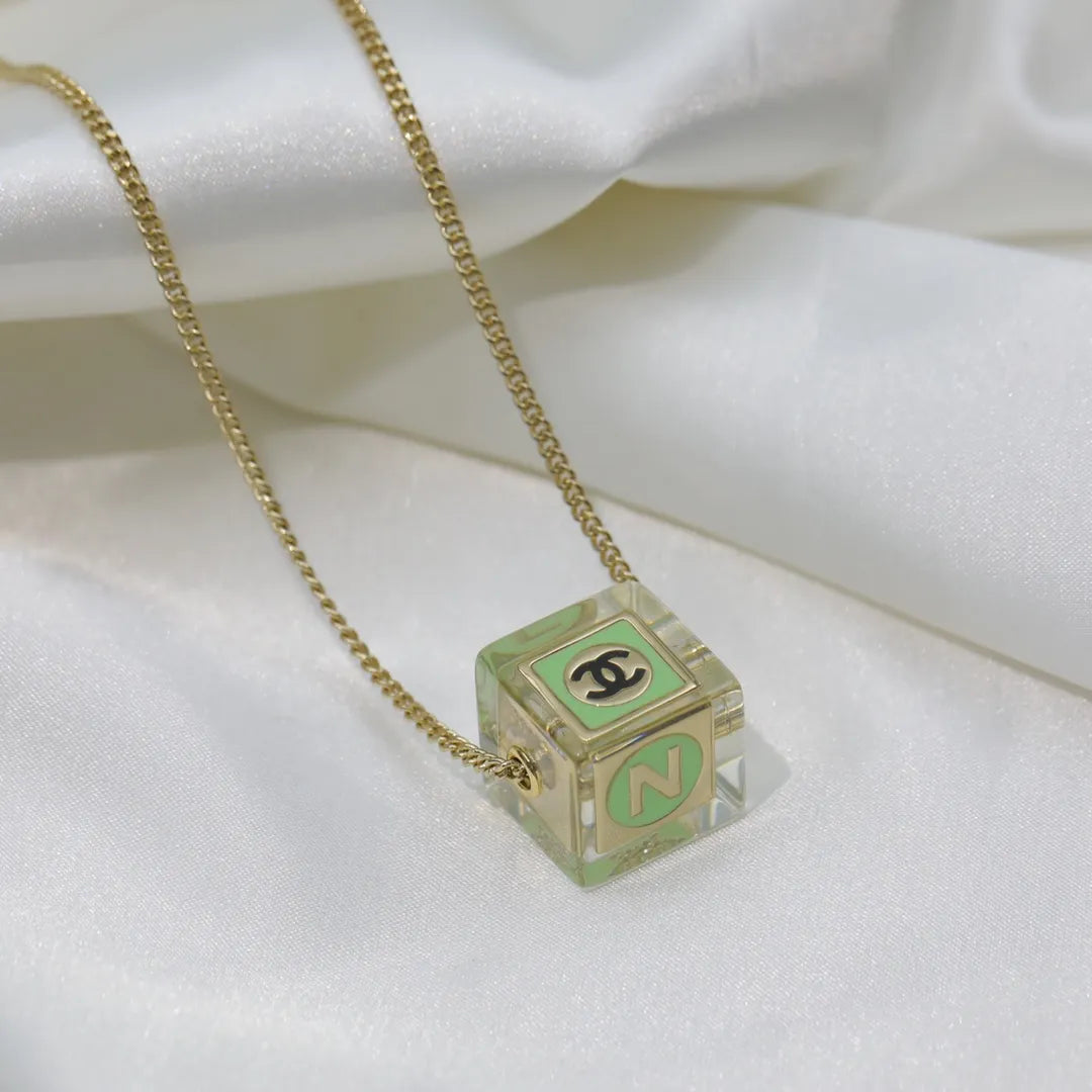 Necklace B1503