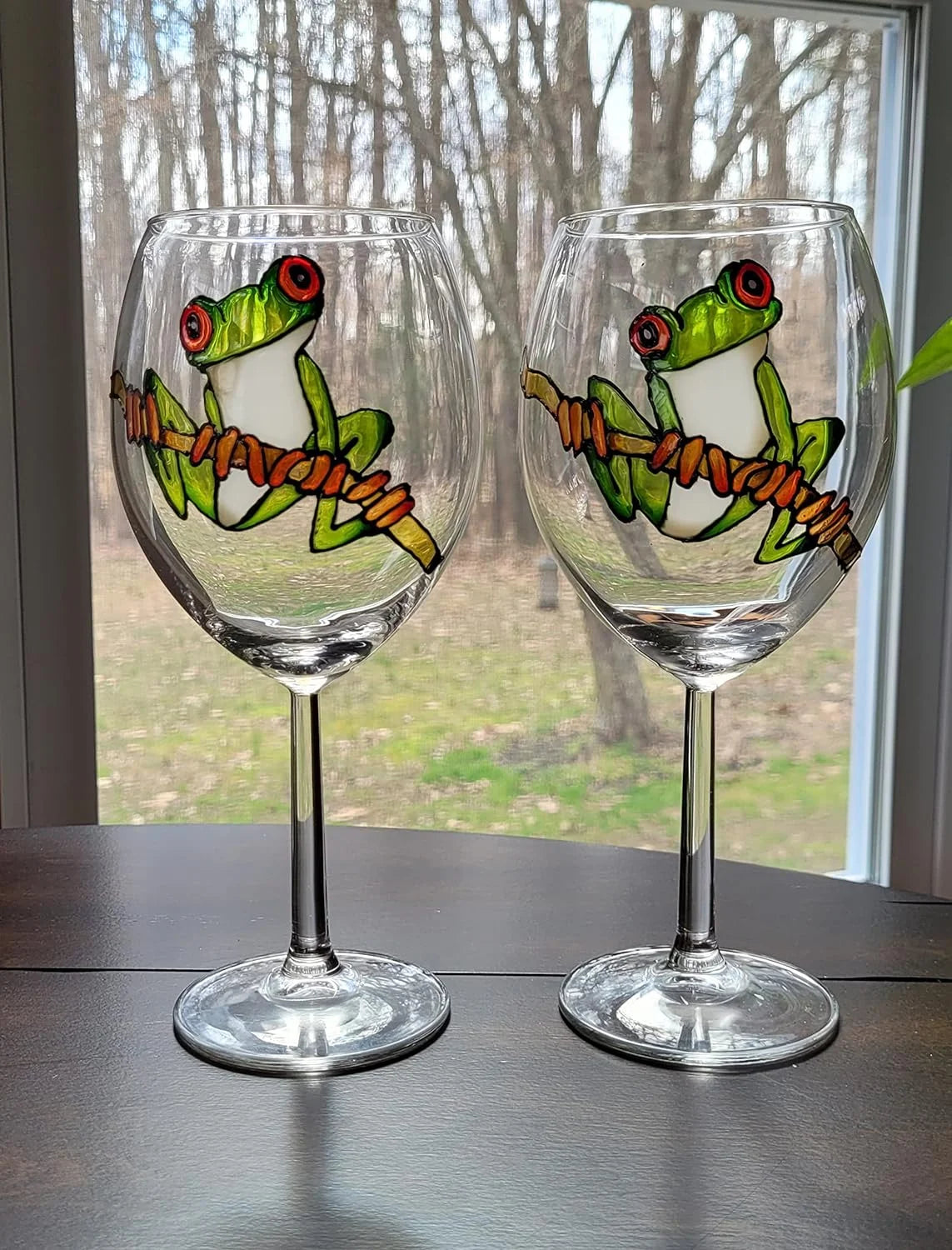 Hand Painted Stemmed Wine Glasses Set Of 2 B9424