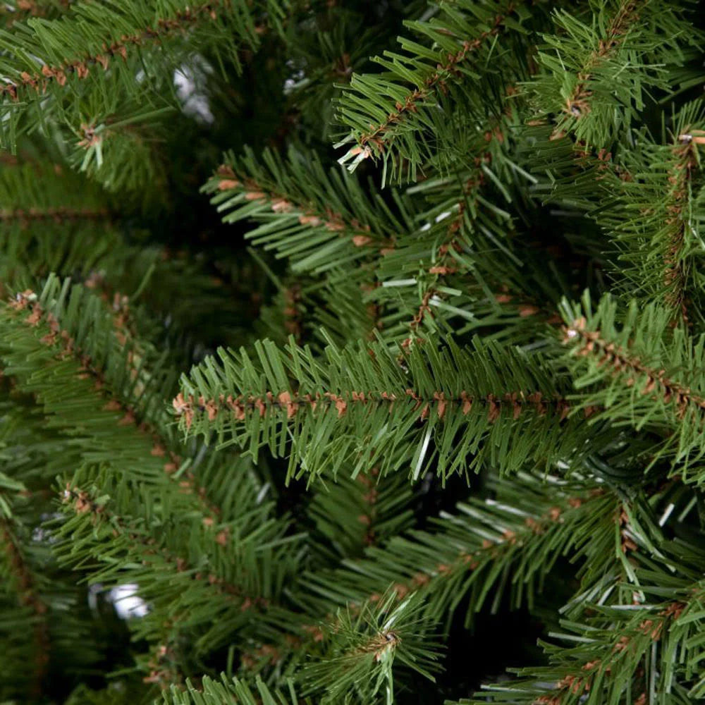 7.5 ft. Unlit Artificial Christmas Tree F3887