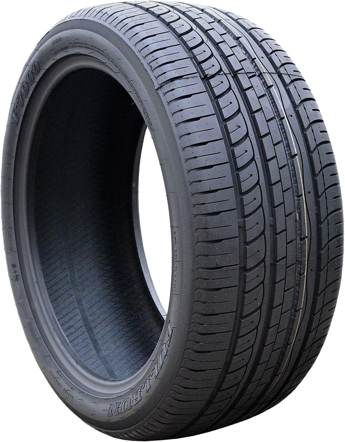 235/55R19 105V XL Passenger Tire M820