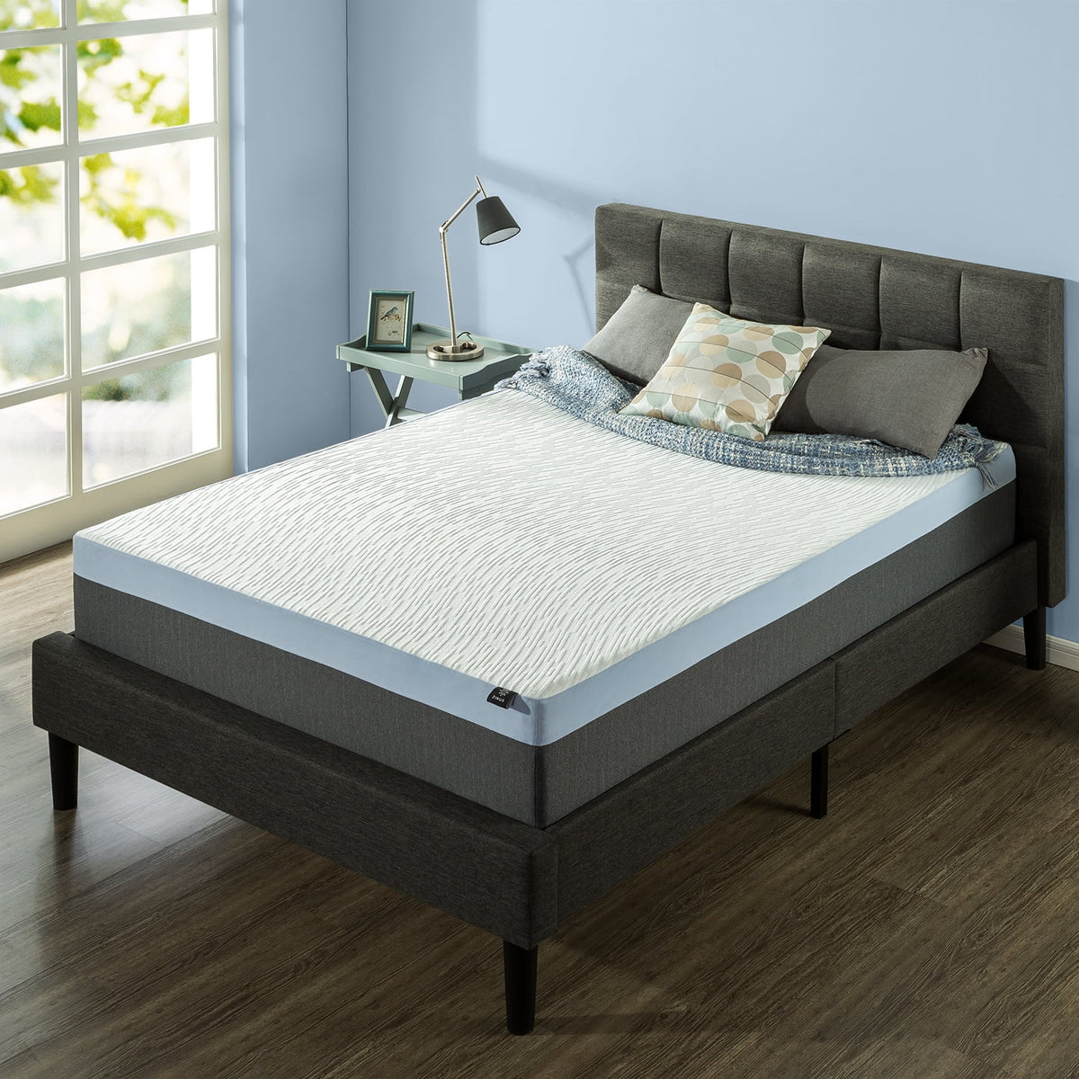 12 Gel Memory Foam Mattress Queen Q1006
